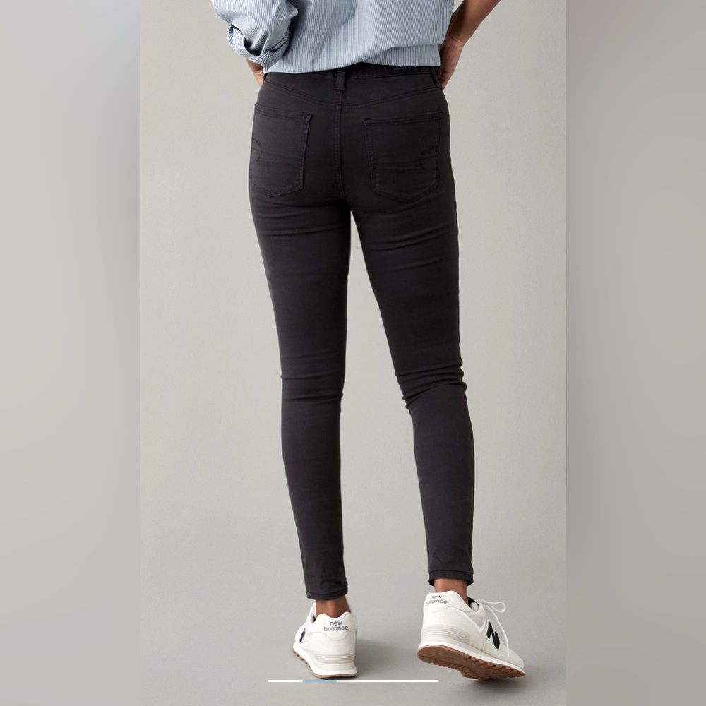 AE High Waisted Jegging - Black Size 6